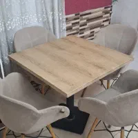 میز و صندلی