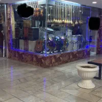 چهارباغ-بالا-تهاتر-تجاری-مجتمع-پارک-31-متر