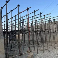 استاد کارداربست هستم