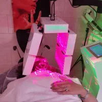 مفاصل و استخوان|آرایشی، بهداشتی، درمانی|سنندج, |دیوار