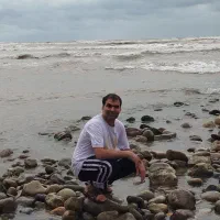 باعرض سلام نظافت راه پله ساختمان انجام میدهم