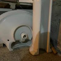 روشویی سرامیکی پایه دار