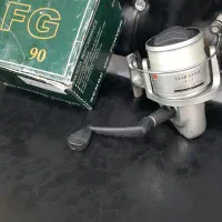 چرخ ماهیگیری درحد نو با200 سیصدمتر نخ درجه 1|ماهیگیری|تهران, مجیدیه|دیوار