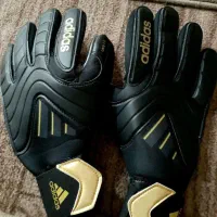 دستکش دروازبانی آ‌ک