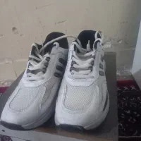 کتونی سایز ۳۹