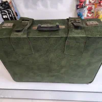 چمدان قدیمی