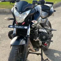 موتورسیکلت ns200