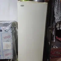 یخچال و فریزر دو در و فریزر تک