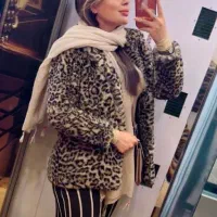فروش عمده استوک خارجی پالتوخزپلنگی شلوارکارگوکفش