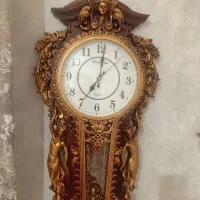 ساعت دیواری کاملا سالم