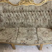 مبلمان با اسکلت بسیار سالم مناسب برای مبل سازی ها