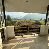 ویلا سه طبقه سند ششدانگ