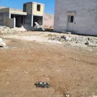 زمین-100-متری-بر-خیابان-10-متری