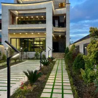 ویلا مدرن لوکس/فول آپشن/لوکیشن برند