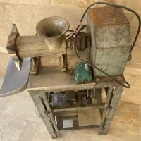 چرخ گوشت|خردکن، آسیاب، غذاساز|قم, باغ کرباسی|دیوار