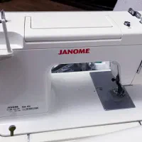 چرخ خیاطی ژانومه ۳۹۳ آکبند