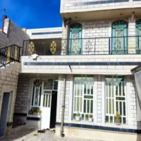 رنگ آمیزی درب و پنجره و سازه فلزی و Piping پروژه