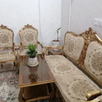 مبل سلطنتی 9 نفره  با میز بزرگ و 2 میز  عسلی