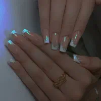 ۳۵درصد تخفیف در تمامی لاین های زیبایی