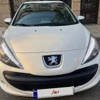 207 اتوماتیک
