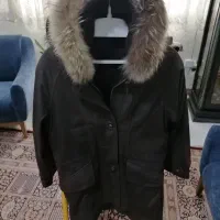 او کت چرمی خارجی کلاه دار دور خز|لباس|رشت, رشتیان|دیوار