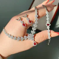 سرویس نقره ورساچ و الیزابت دستبند نقره کپی طلا|بدلیجات|تبریز, |دیوار