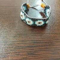 دستبند بافت با منجوق . شیک و ترند