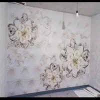 نصب کاغذدیواری و رنگ‌آمیزی زیرسازی به صورتحرفه‌ای