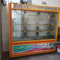 فروش یخچال سوپر مارکتی و ویترین شیرینی و نان|یخچال و فریزر|رشت, کوی فکوری|دیوار