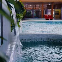 باغ ویلا واستخر|اجارهٔ کوتاه‌مدت ویلا و باغ|آبادان, |دیوار