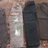 تعدادی شلوار لی پسرانه کاملا نو استفاده نشده