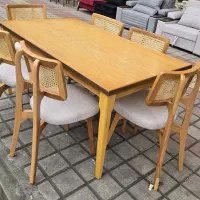 ناهارخوری دارکوب روکش