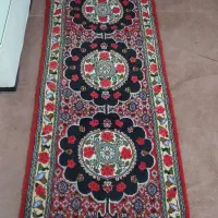 فرش تازه بافته شده کناره پیچ وتراش خورده زیبا|فرش|سنندج, |دیوار