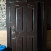 در چوبی در حد نو