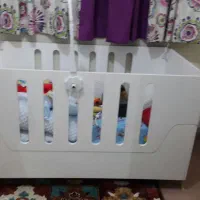 تختخواب وکمد کودک