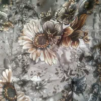 پارچه چادری|لباس|ساوه, |دیوار