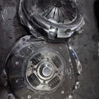 دیسک و صفحه پژو وتیوفایو دیسک وصفحه پژو و۲۰۶ضمانتی|قطعات یدکی و لوازم جانبی|فردیس, منظریه|دیوار