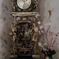 ساعت سه تیکه