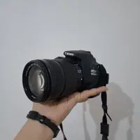 دوربین کنون 1200d با لنز 18-135