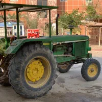 تراکتور جاندیر 3140