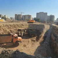 خاکبرداری با لودر و کامیون|خدمات حمل و نقل|قم, باجک یک|دیوار