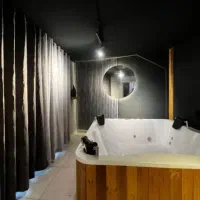 اجاره واحدجکوزی دار ساعتی روزانه لوکس دریاچه چیتگر