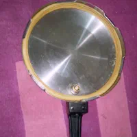 زود پز|ظروف پختوپز|فولادشهر, B1|دیوار