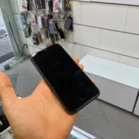 ایفون ۱۳ نرمال پلمپ