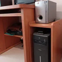 میز کامپیوتر ام دی اف کاملا نو و بدون خط و خش