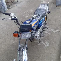 موتور سیکلت هندا ۱۲۵ کویر ۴۰۲