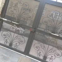 لیبل زن جکهای پارکینگ