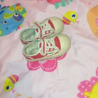 کفش اسپرت دخترانه وپسرانه
