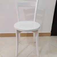 یک عدد صندلی کم کارکرد|صندلی و نیمکت|رشت, لاکان|دیوار