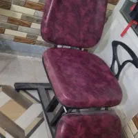 آینه و صندلی آرایشگاه باشه ۲/۵۰۰/۰۰۰ کاملا سالم|آرایشگاه و سالنهای زیبایی|شاهرود, |دیوار